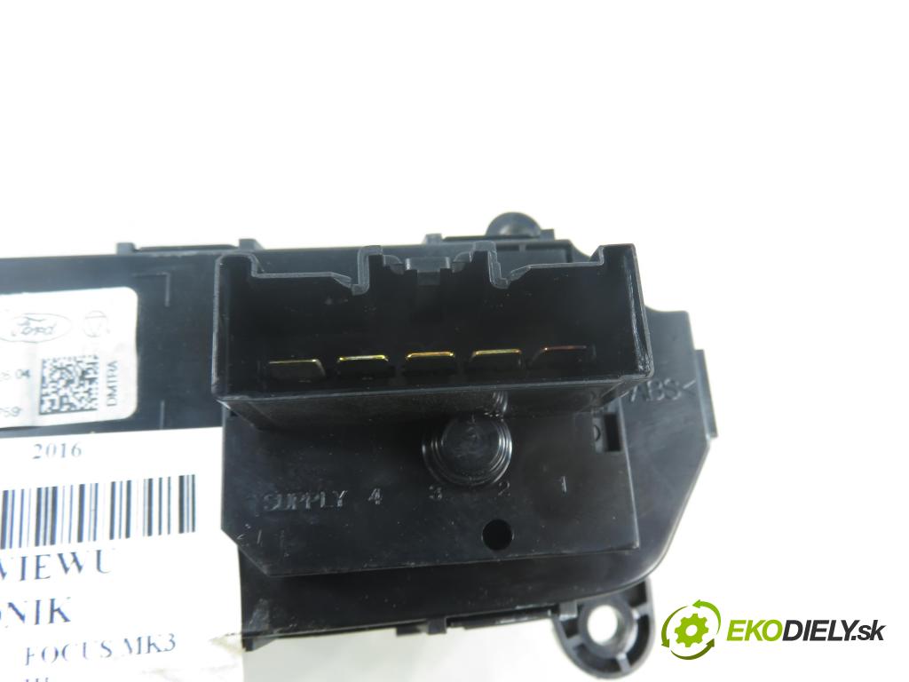 FORD FOCUS III HB 2016 77,00 1.6 Ti VCT 105 - IQDB 1596,00 Panel kúrenia KLIMATIZACE: F1ET19980AJ