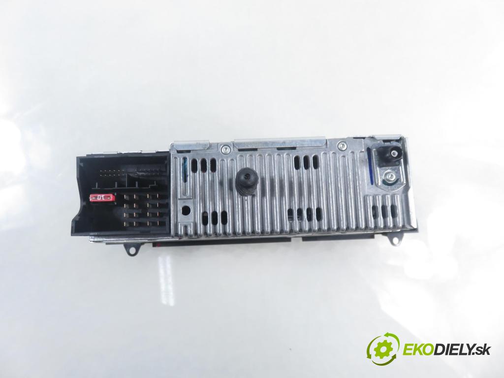 BMW X3 (E83) SUV 2005 110,00 2.0 d 150 - M47 D20 (204D4) 1995,00 RADIO CD 4154936