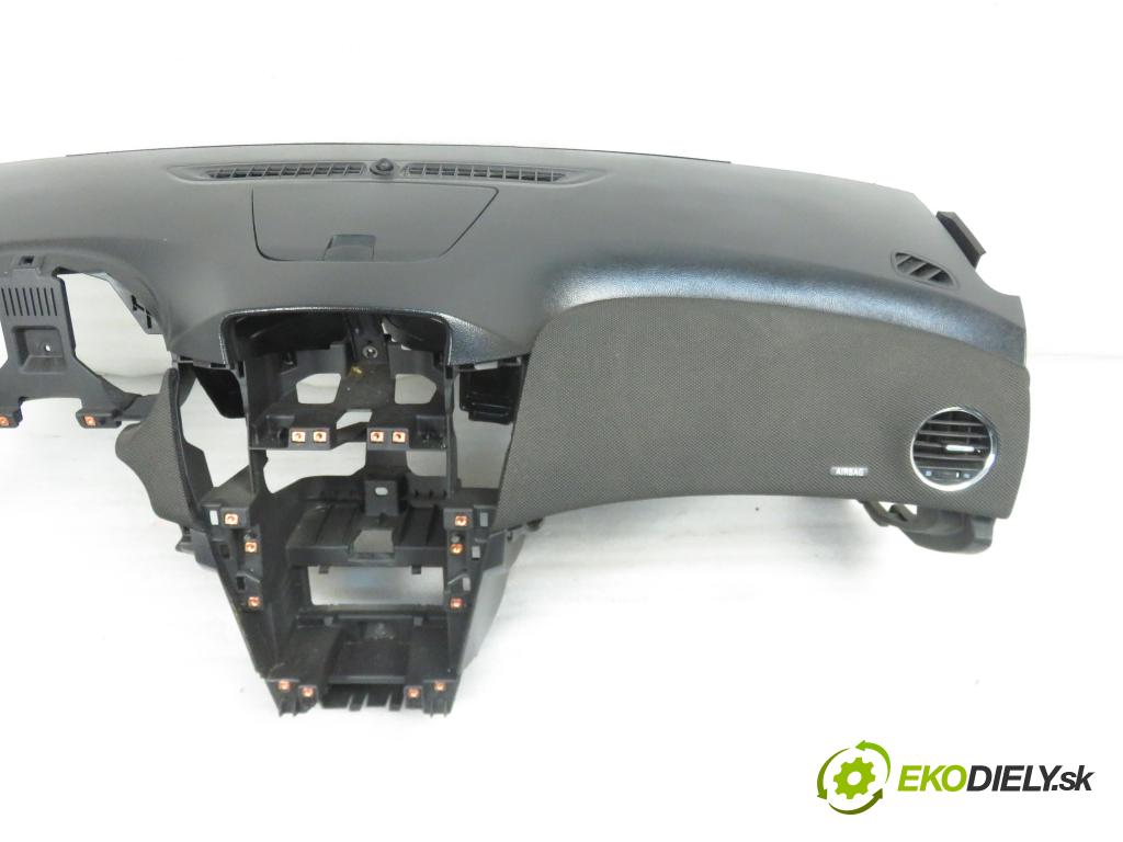 CHEVROLET CRUZE liftback (J305) HB 2012 120,00 2.0 Dsl - LNP 1998,00 doska
