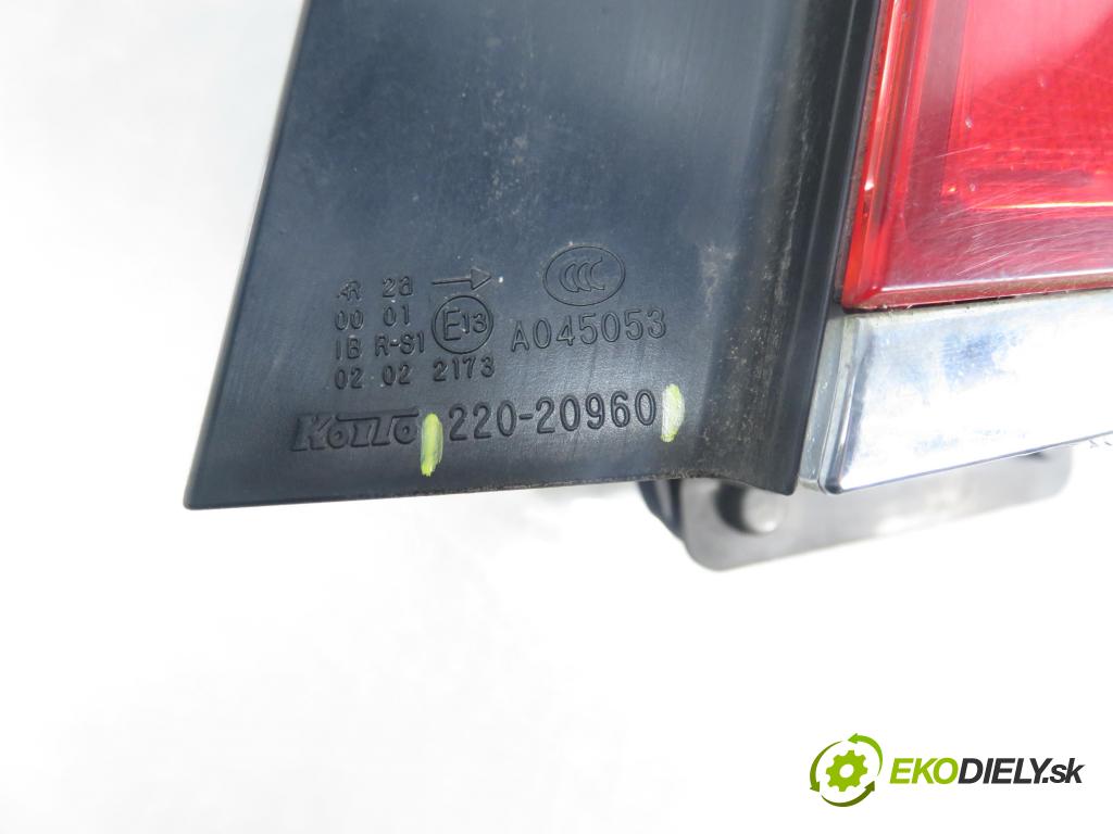 SUBARU LEGACY IV (BL) SEDAN 2009 110,00 2.0 D AWD 1998,00 světlo pravé zadní 22020960