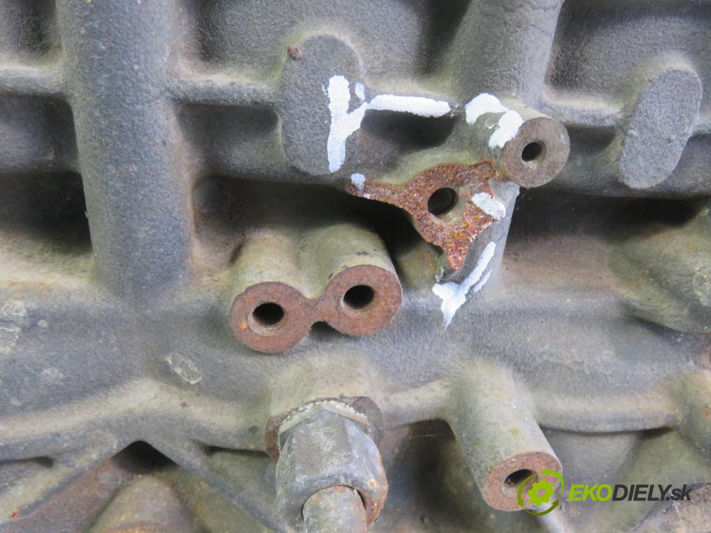 AUDI A4 Avant (8K5, B8) KOMBI 2010 125,00 2.0 TDI quattro - CAHA 1968,00 blok Motor CAHA (Blok motora)