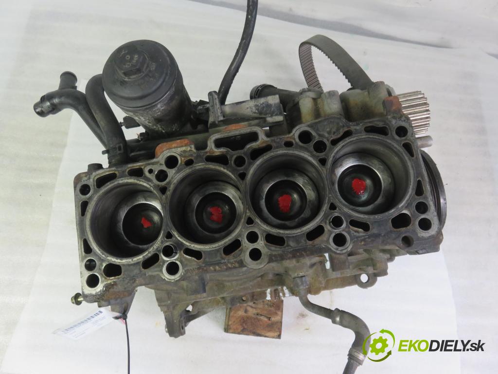 AUDI A4 Avant (8K5, B8) KOMBI 2010 125,00 2.0 TDI quattro - CAHA 1968,00 blok Motor CAHA (Blok motora)