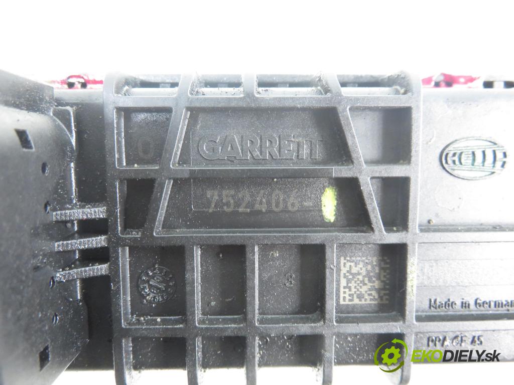 FORD FOCUS II (DA_, HCP) HB 2009 85,00 1.8 TDCi 115 - KKDA 1753,00 Nastavovač turba 6NW009206752406 (Motorček ostatné)