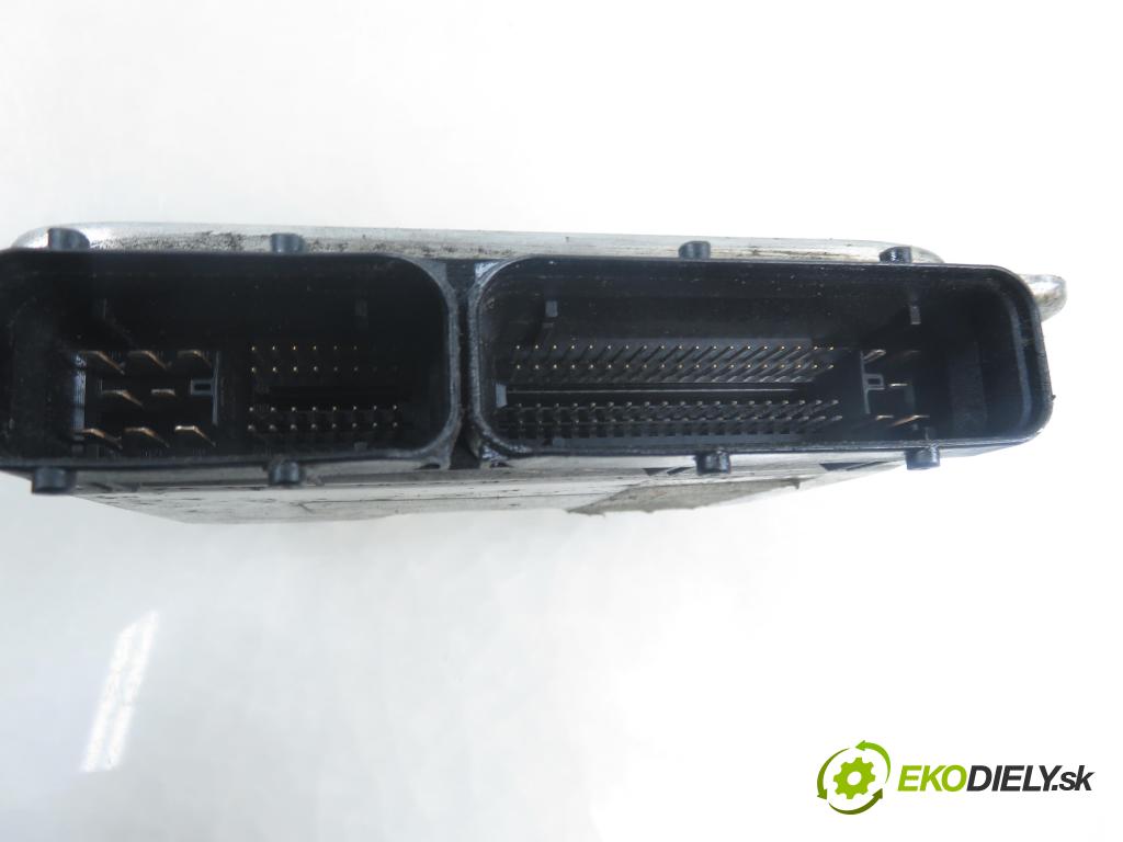 SEAT ALHAMBRA (7V8, 7V9) MINIVAN 2004 85,00 1.9 TDI PD 115 - AUY 1896,00 Riadiaca jednotka Motor 038906019LQ ; 0281011144