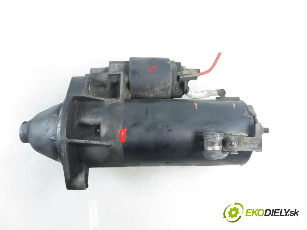 VW PASSAT B5 (3B2) SEDAN 1998 81,00 1.9 TDI 110 - AFN 1896,00 startér 068911024C (Startér)