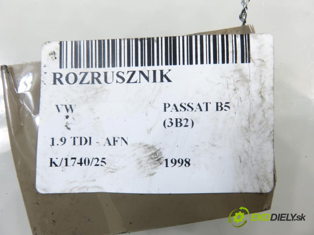 VW PASSAT B5 (3B2) SEDAN 1998 81,00 1.9 TDI 110 - AFN 1896,00 startér 068911024C (Startér)