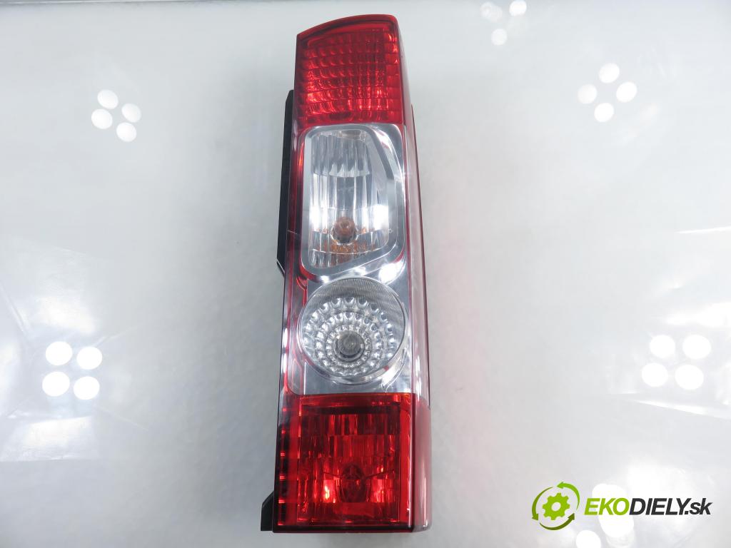 FIAT DUCATO Furgon (250_, 290_) FURGON 2010 74,00 100 Multijet 2.2 D - 4HV 2198,00 Svetlo pravé zadné 01366453080