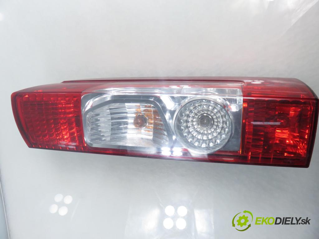 FIAT DUCATO Furgon (250_, 290_) FURGON 2010 74,00 100 Multijet 2.2 D - 4HV 2198,00 Svetlo pravé zadné 01366453080