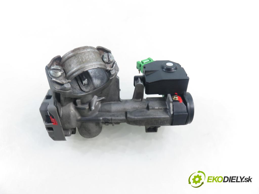 HONDA CIVIC VII Hatchback (EU, EP, EV) HB 2004 66,00 1.4 iS (EP1) 90 - D14Z6 1396,00 spinačka 25001031905A (Spínacia skrinka)