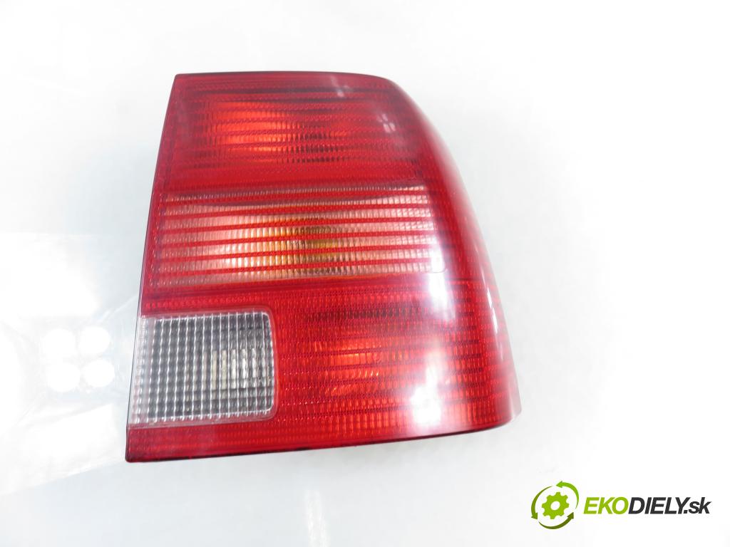 VW PASSAT B5 (3B2) SEDAN 1998 81,00 1.9 TDI 110 - AFN 1896,00 Svetlo pravé zadné 