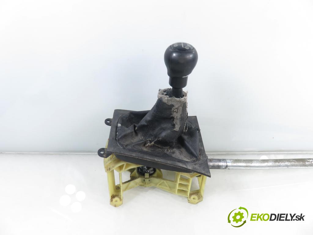OPEL ASTRA G liftback (T98) HB 2006 66,00 1.4 - Z 14 XEP 1364,00 ZVEDÁK: