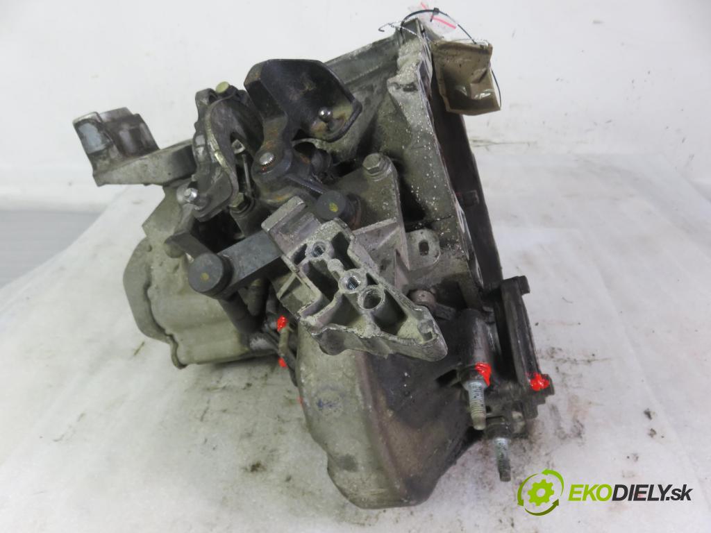 PEUGEOT 308 II HB 2014 68,00 1.6 HDi - 9HP (DV6DTED) 1560,00 převodovka MANUALNA 20ET04