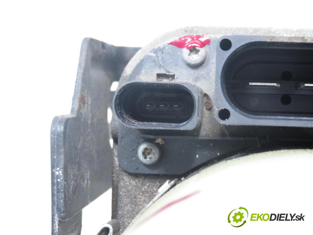 SEAT IBIZA IV (6J5, 6P1) HB 2009 51,00 1.2 12V DOHC 70 - BZG 1198,00 Pumpa servočerpadlo 6R0423156