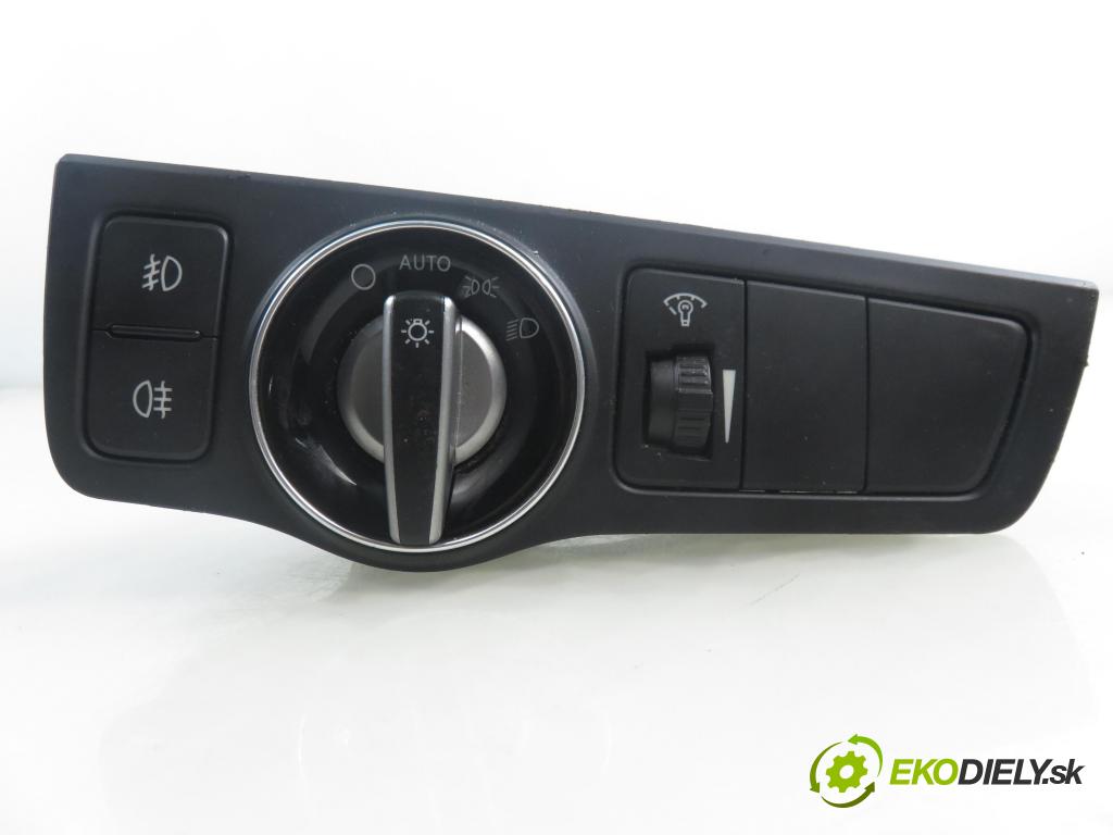 HYUNDAI i40 CW (VF) KOMBI 2014 100,00 1.7 CRDi 136 - D4FD 1685,00 přepínač světla 933003Z050