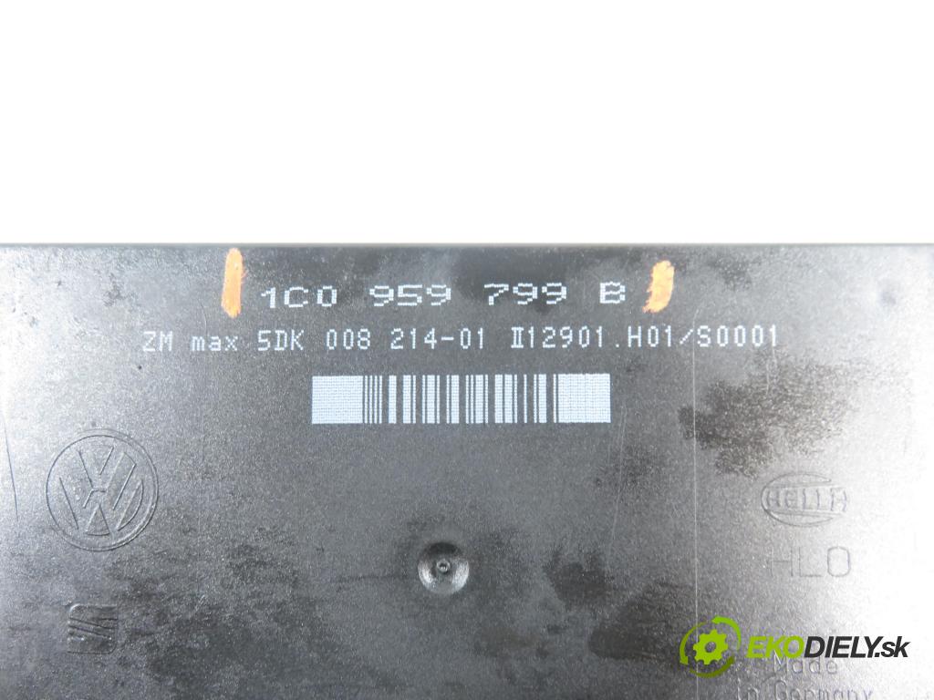 VW PASSAT B5.5 (3B3) SEDAN 2003 96,00 1.9 TDI - AWX 1896,00 MODUL komfortu 1C0959799B