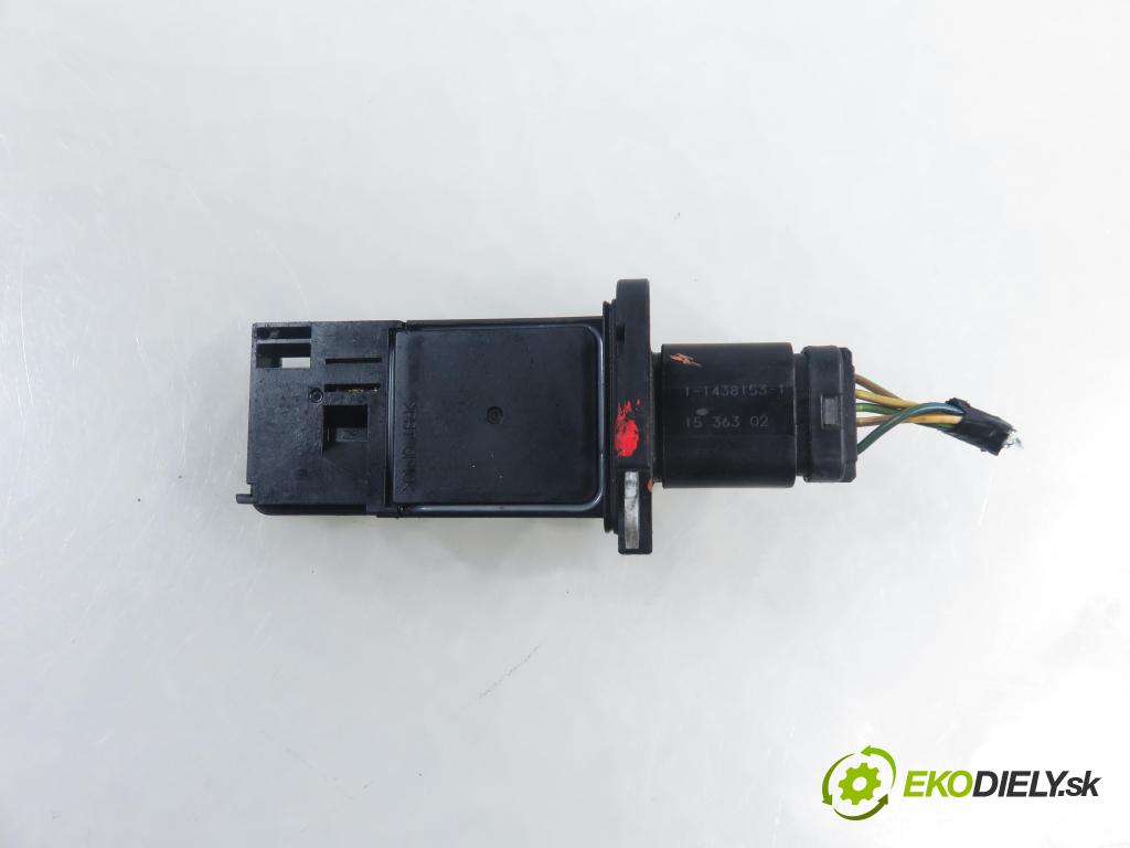 FORD FOCUS III HB 2016 77,00 1.6 Ti VCT 105 - IQDB 1596,00 váha vzduchu vzduchu 3L3A12B579BA