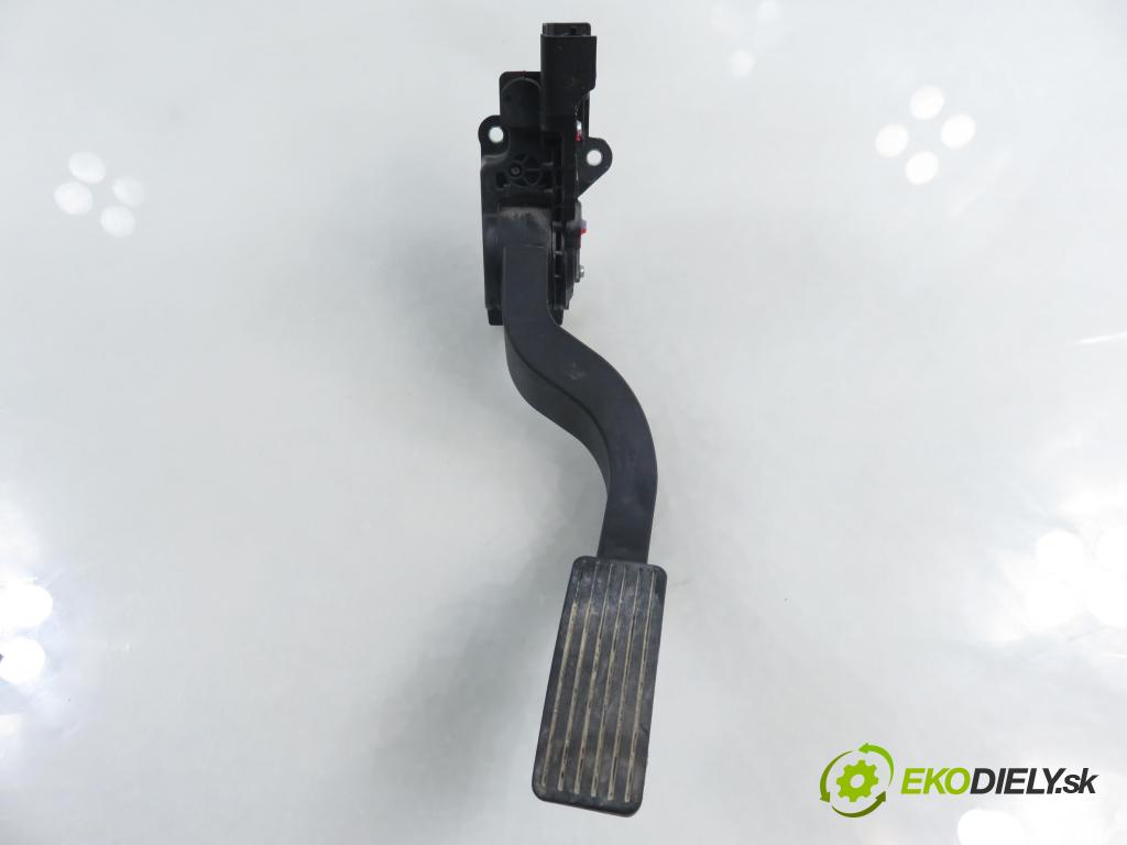 FIAT DUCATO Furgon (250_, 290_) FURGON 2010 74,00 100 Multijet 2.2 D - 4HV 2198,00 Potenciometer plynu 0280755049 ; 1349820080 (Potenciometer plynového pedálu)