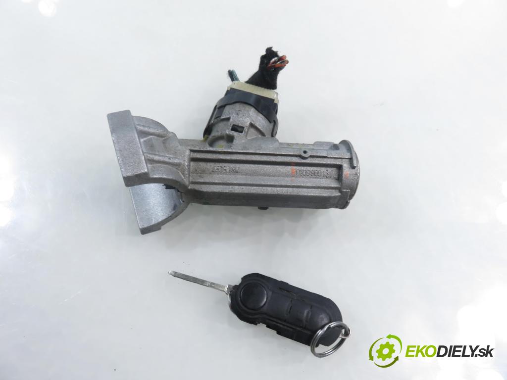 FIAT DUCATO Furgon (250_, 290_) FURGON 2010 74,00 100 Multijet 2.2 D - 4HV 2198,00 spinačka 010990013 (Spínacia skrinka)