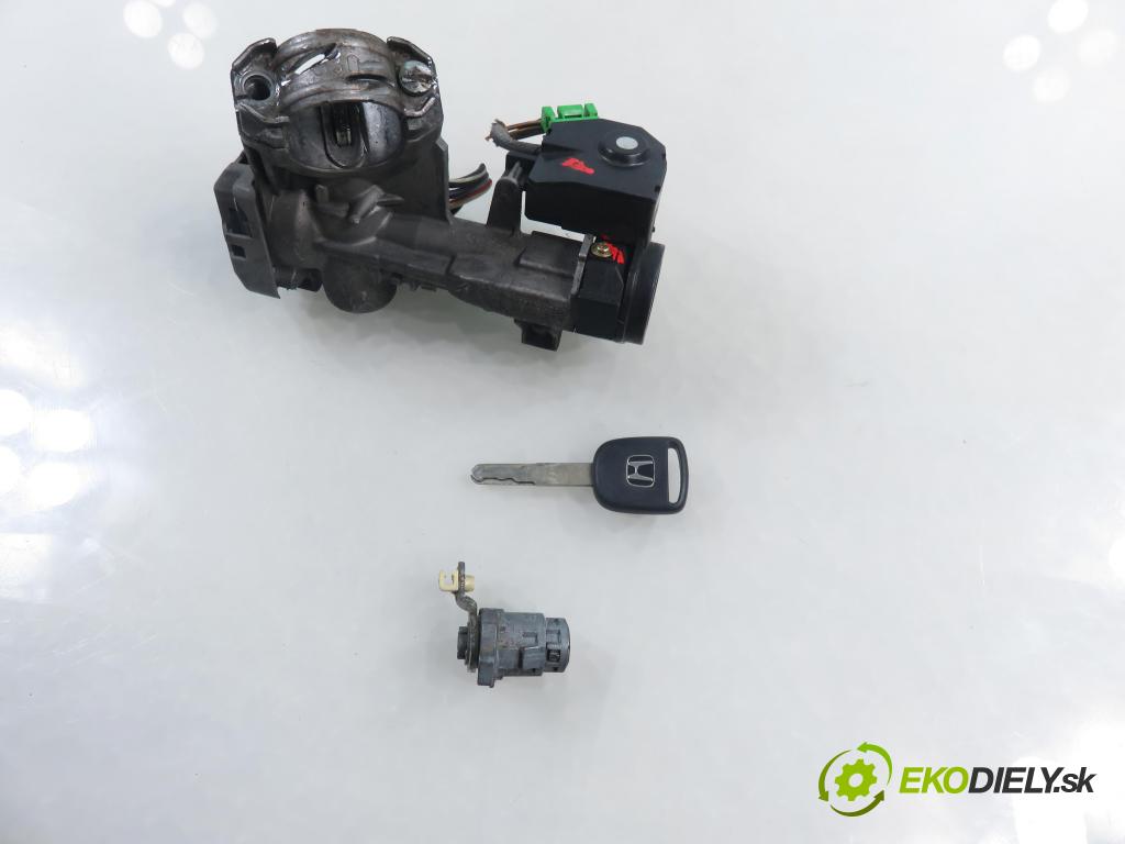 HONDA CIVIC VII Hatchback (EU, EP, EV) HB 2004 55,00 1.4 i 75 - D14Z6 1396,00 spinačka / zámky 25001031905A