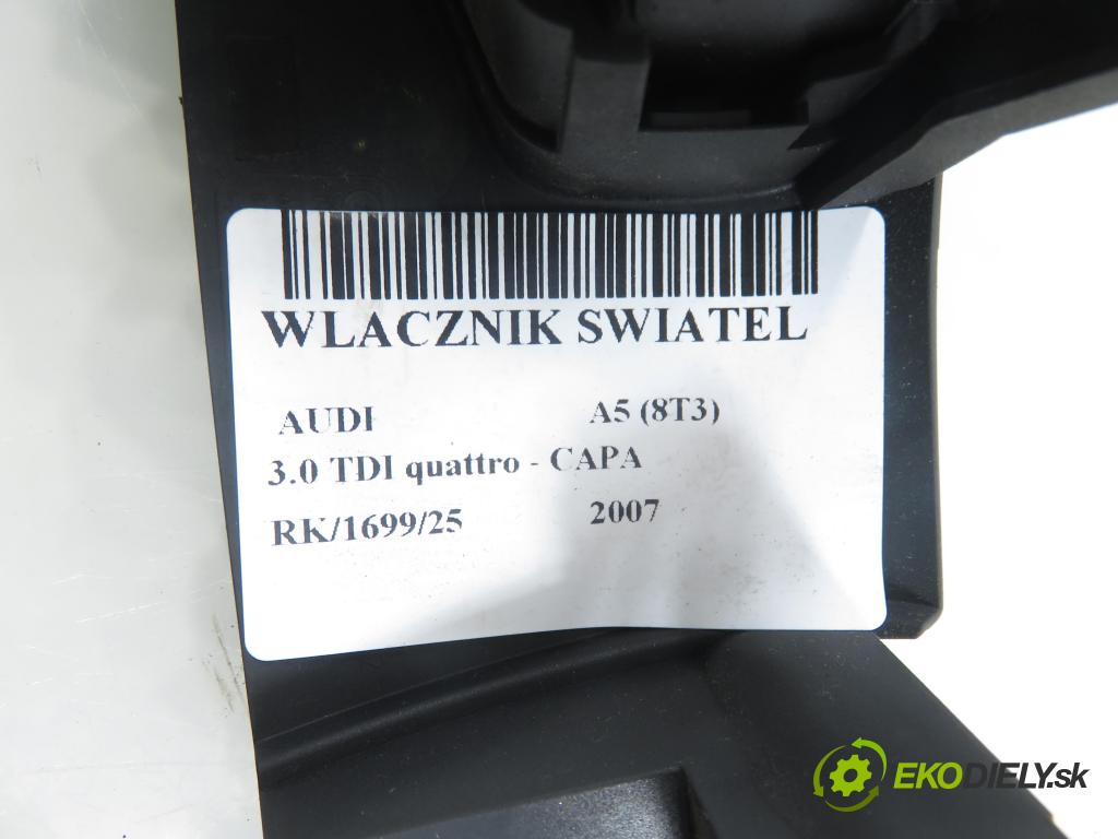 AUDI A5 (8T3) COUPE 2007 176,00 3.0 TDI quattro - CAPA 2967,00 přepínač světla 8K0941531G