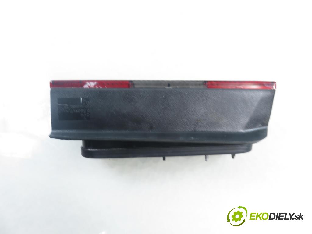 OPEL COMBO C KOMBIVAN 2002 48,00 1.7 DI 16V - Y 17 DTL 1686,00 světlo levé zadní