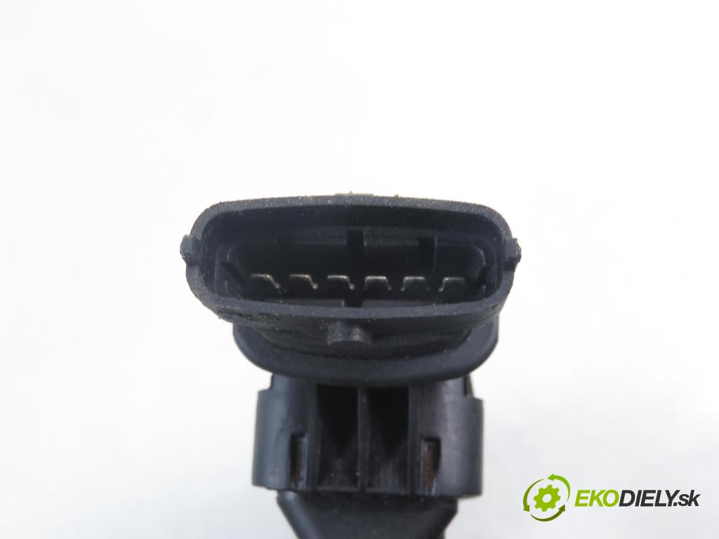 OPEL ASTRA G liftback (T98) HB 2006 66,00 1.4 - Z 14 XEP 1364,00 Cievka zapaľovacia 0221503472