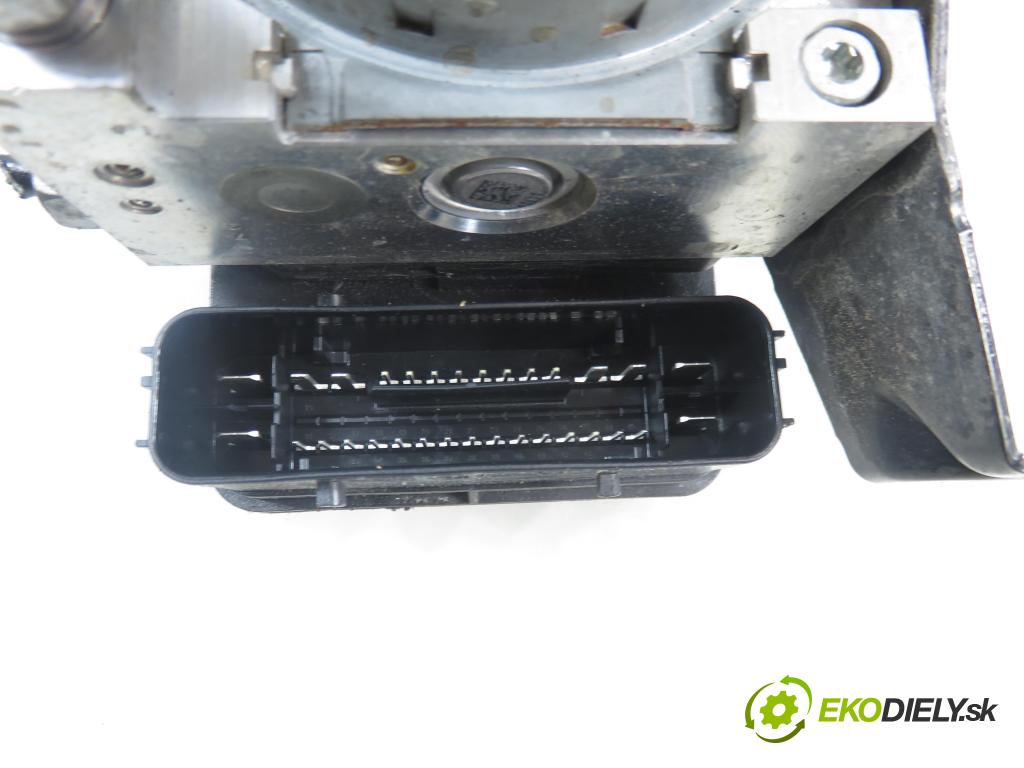 FORD FOCUS III HB 2016 77,00 1.6 Ti VCT 105 - IQDB 1596,00 Pumpa ABS F1FC2C219BE ; 10091501593 (Pumpa ABS)