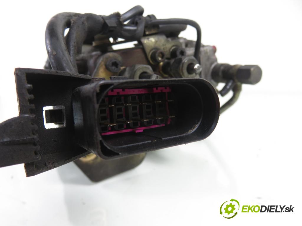 VW GOLF IV (1J1) HB 1998 66,00 1.9 TDI - AGR 1896,00 Pumpa vstrekovacia 038130107D (Vstrekovacie čerpadlo)