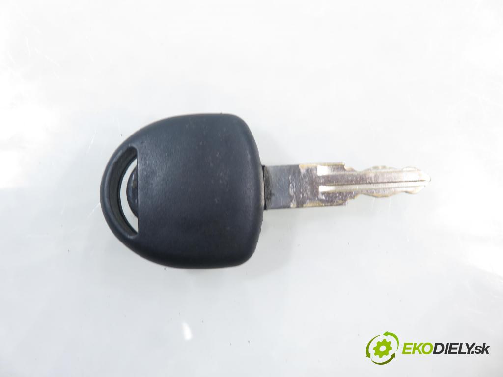 OPEL COMBO C KOMBIVAN 2002 48,00 1.7 DI 16V - Y 17 DTL 1686,00 spinačka 24413106 ; 5WK4763 ; 24445098 (Spínacia skrinka)