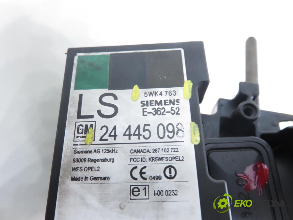 OPEL COMBO C KOMBIVAN 2002 48,00 1.7 DI 16V - Y 17 DTL 1686,00 spinačka 24413106 ; 5WK4763 ; 24445098 (Spínacia skrinka)