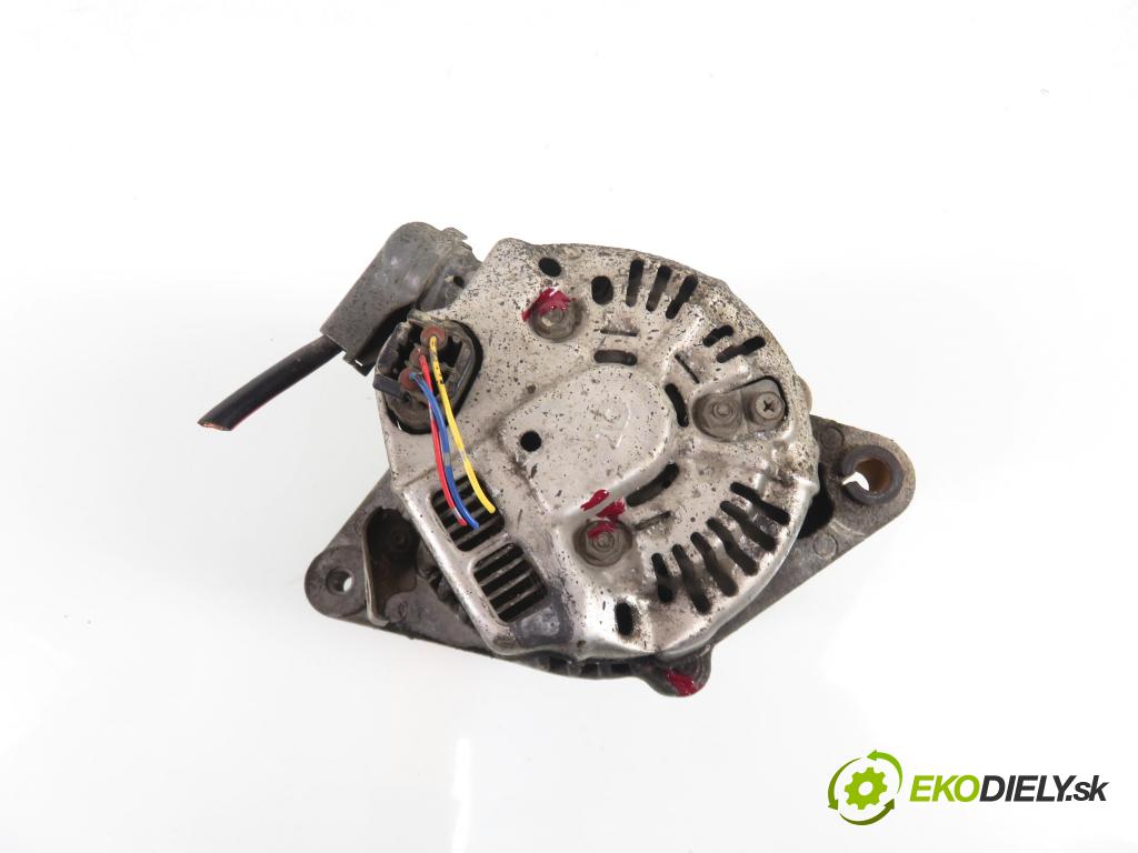 TOYOTA YARIS (_P1_) HB 2001 50,00 1.0 VVT- i 68 - 1SZ-FE 998,00 Alternátor  (Alternátor)