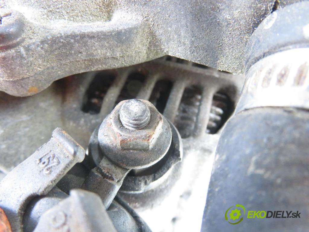 SUZUKI GRAND VITARA I (FT, HT) TERENOWY 2002 64,00 2.0 TD 87 4x4 - RF (MAZDA) 1998,00 Alternátor A2T82378 (Alternátor)