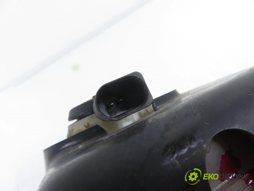 AUDI A5 (8T3) COUPE 2007 176,00 3.0 TDI quattro - CAPA 2967,00 posilovač 8K0612103D (Servočerpadlo)