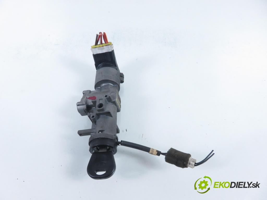 DAEWOO LANOS (KLAT) HB 2002 55,00 1.3 - A14SMS 1349,00 spinačka  (Spínacia skrinka)