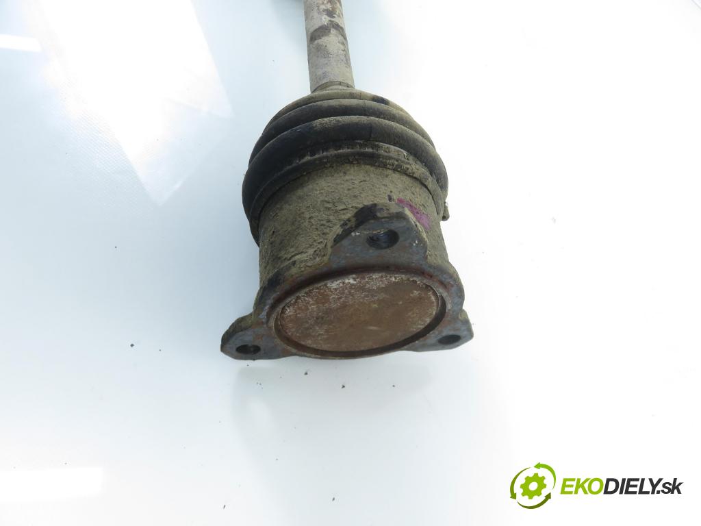 SUZUKI GRAND VITARA I (FT, HT) TERENOWY 2002 64,00 2.0 TD 87 4x4 - RF (MAZDA) 1998,00 Poloos LP