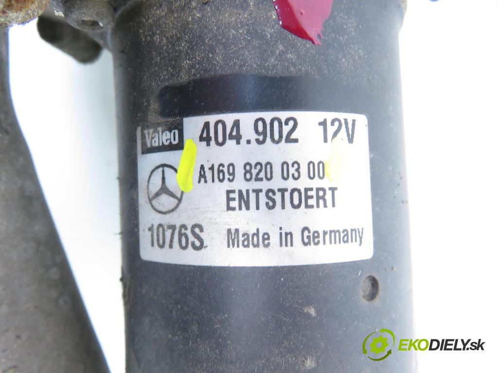 MERCEDES-BENZ KLASA A (W169) HB 2006 80,00 2.0 CDI 109 - OM 640.940 1991,00 MECHANISMUS/ motorek stěračů A1698200300
