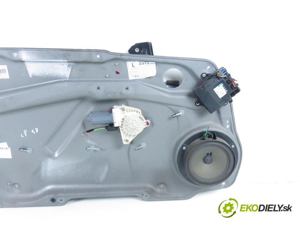 MERCEDES-BENZ KLASA A (W169) HB 2006 80,00 2.0 CDI 109 - OM 640.940 1991,00 mechanismus oken 3D A1697201179 ; A1698206926