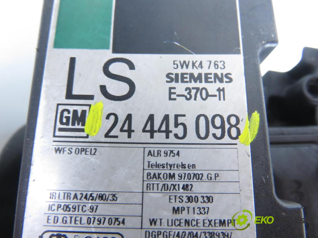 OPEL ASTRA G liftback (T98) HB 2001 55,00 1.7 DTI 16V - Y 17 DT 1686,00 spinačka 90589313 ; 24445098 (Spínacia skrinka)