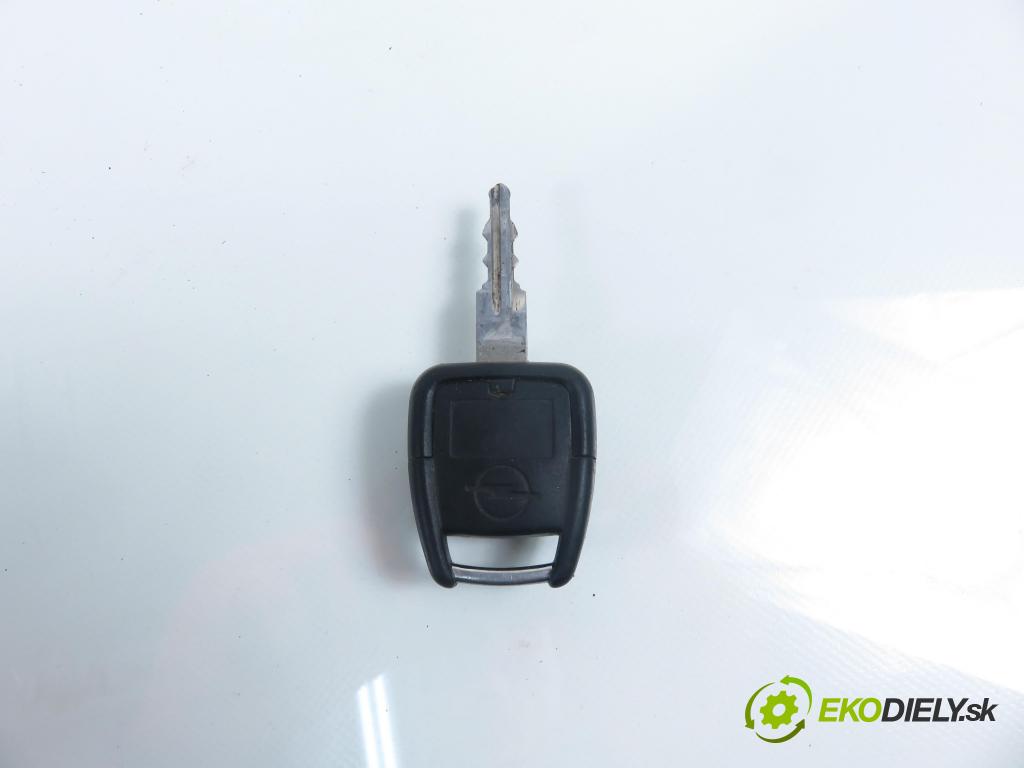 OPEL ASTRA G liftback (T98) HB 2001 55,00 1.7 DTI 16V - Y 17 DT 1686,00 spinačka 90589313 ; 24445098 (Spínacia skrinka)