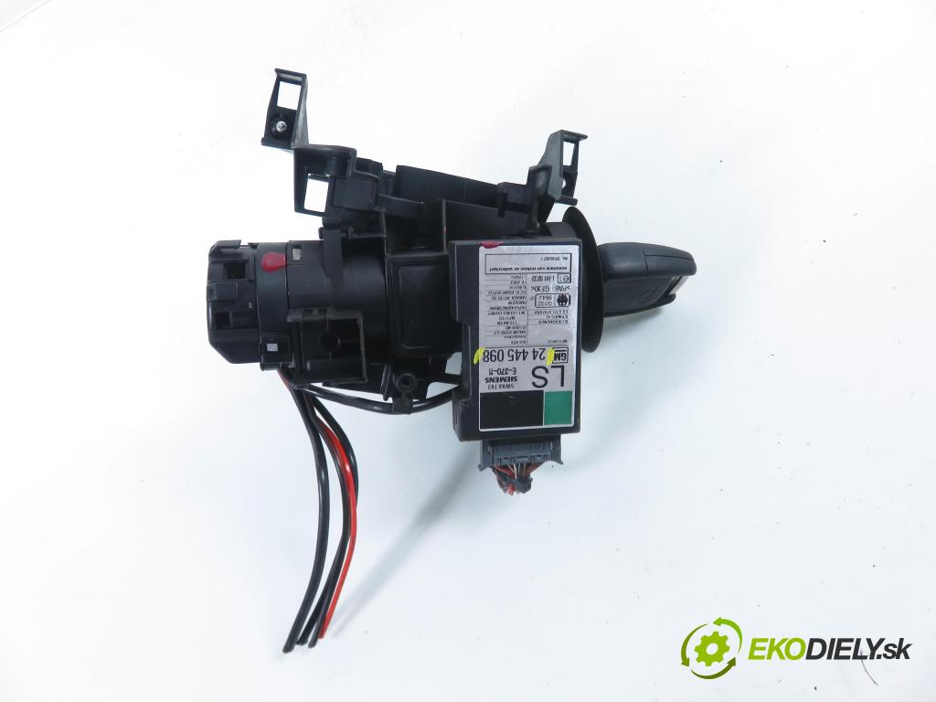 OPEL ASTRA G liftback (T98) HB 2001 55,00 1.7 DTI 16V - Y 17 DT 1686,00 spinačka 90589313 ; 24445098 (Spínacia skrinka)