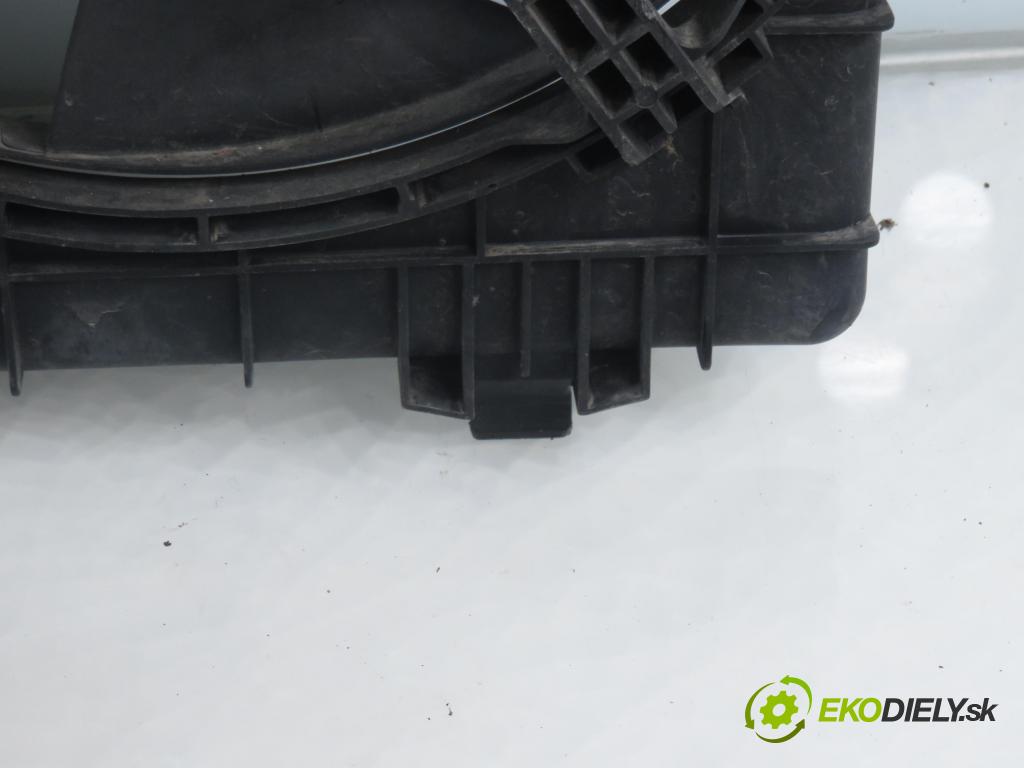 RENAULT KOLEOS I (HY_) SUV 2008 110,00 2.0 dCi 4x4 150 - M9R 832 1995,00 ventilátor chladič PODNEBÍ / VODA 21481JY02A