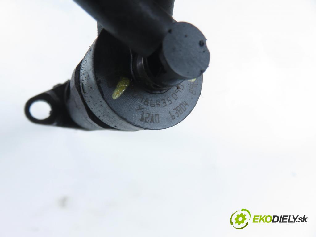 PEUGEOT 307 (3A/C) HB 2004 80,00 1.6 HDi 110 1560,00 vstrekovač 0986435090 (Vstrekovač paliva)