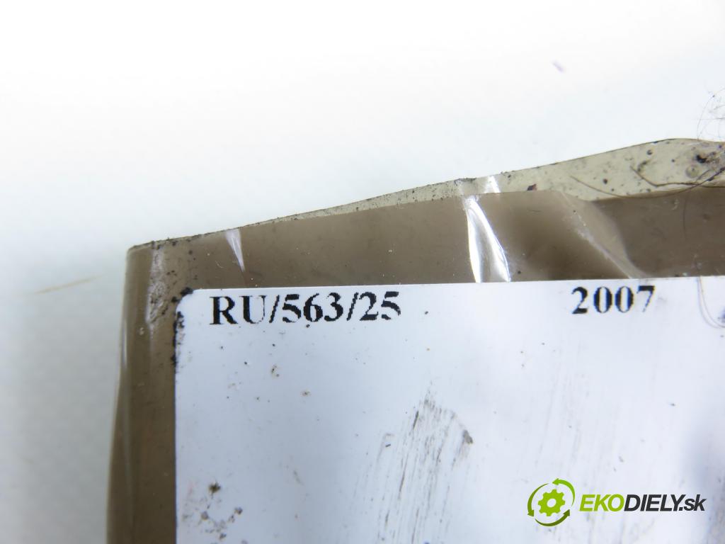 AUDI A4 Avant (8ED, B7) KOMBI 2007 103,00 2.0 TDI - BPW 1968,00 KOMPRESOR: klimatizácie 8E0260805BP (Kompresor klimatizácie)