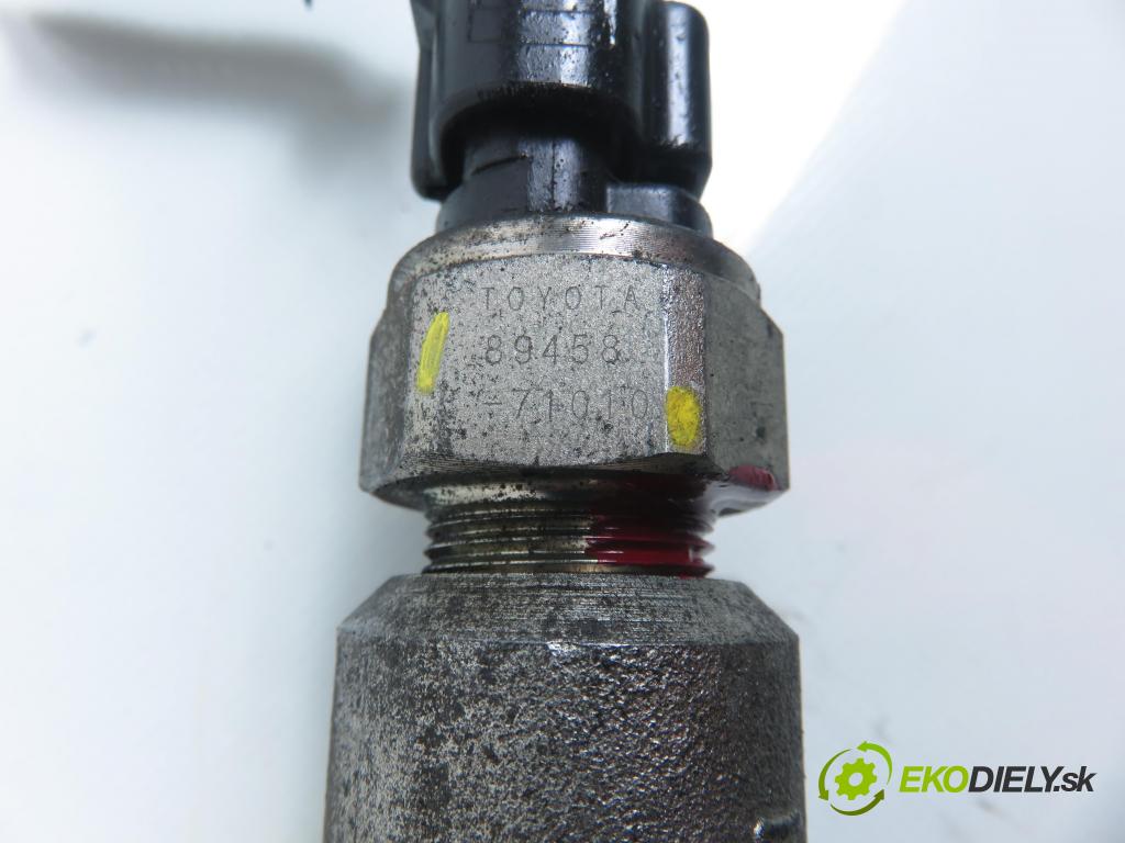 TOYOTA RAV 4 III (_A3_) SUV 2007 130,00 2.2 D 4WD 177 - 2AD-FHV 2231,00 Lišta vstrekovacia 8945871010 (Vstrekovacia lišta)