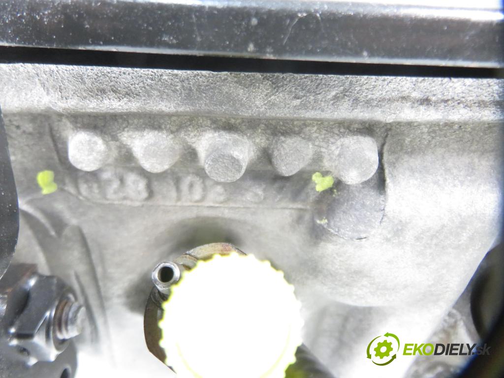 SKODA FELICIA I kombi (6U5) KOMBI 1999 47,00 1.9 D - AEF 1896,00 (hlava 028103374