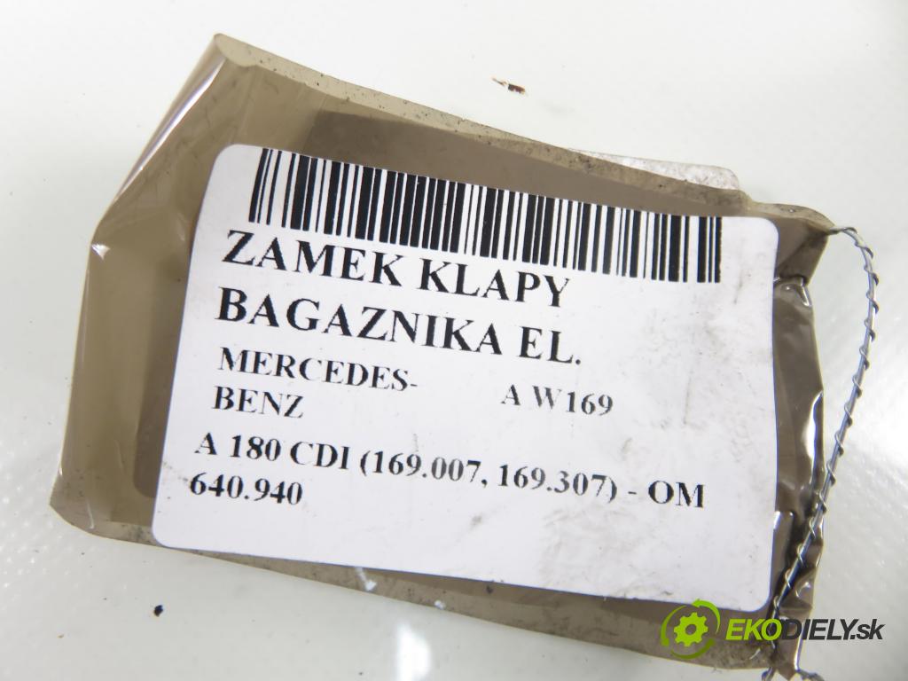 MERCEDES-BENZ KLASA A (W169) HB 2006 80,00 2.0 CDI 109 - OM 640.940 1991,00 zámok dveří kufr EL. 1697400036