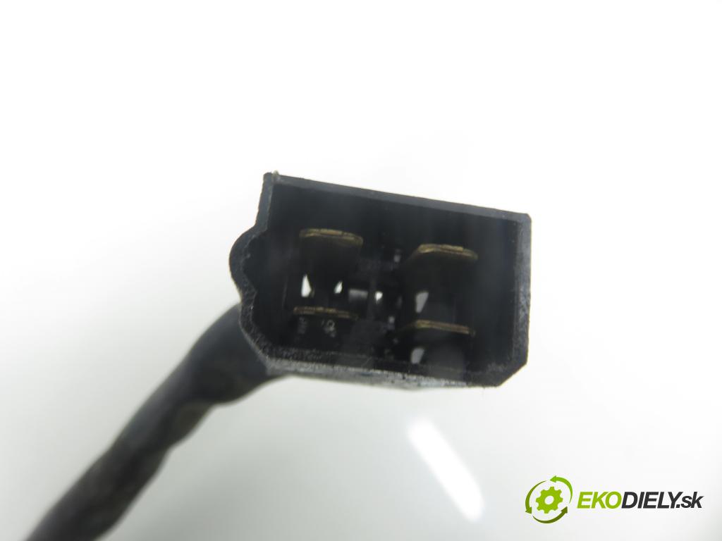 FIAT 126 (126_) FASTBACK 1994 18,00 650 652,00 spinačka  (Spínacia skrinka)