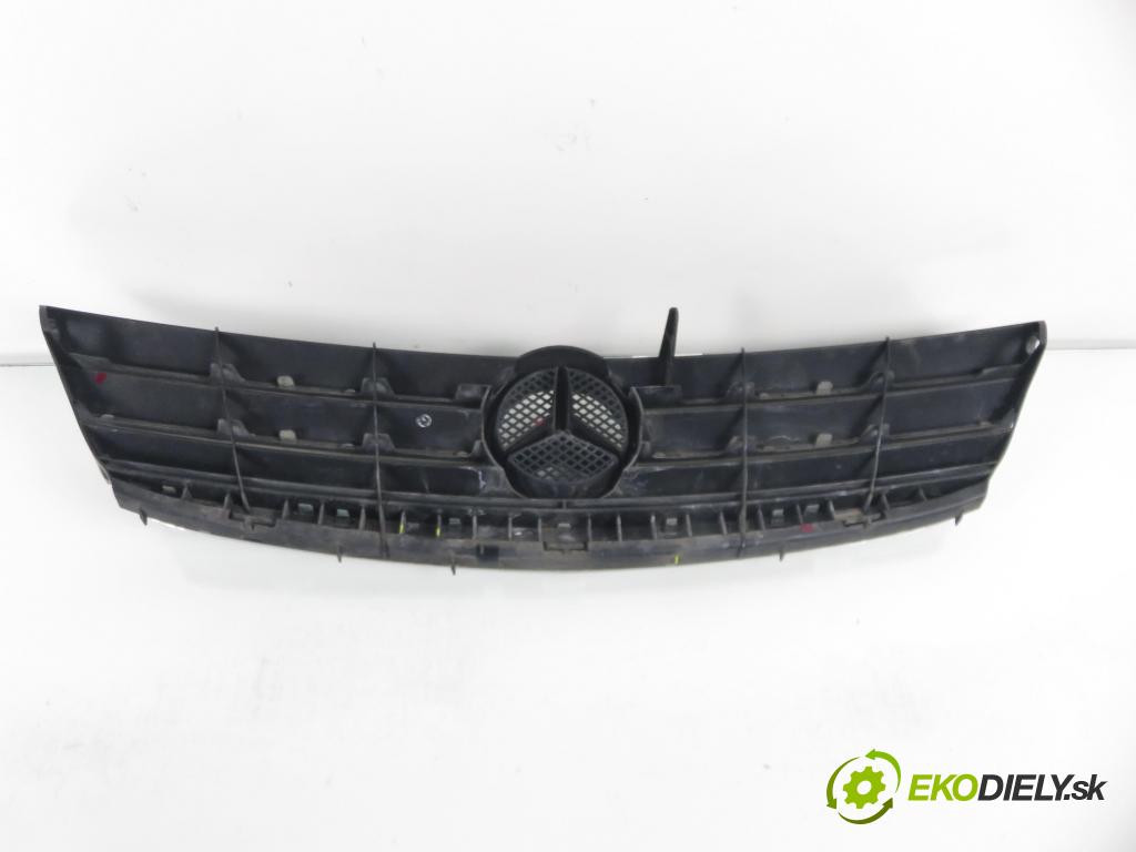 MERCEDES-BENZ KLASA A (W169) HB 2006 80,00 2.0 CDI 109 - OM 640.940 1991,00 mřížka / maska 1698800983