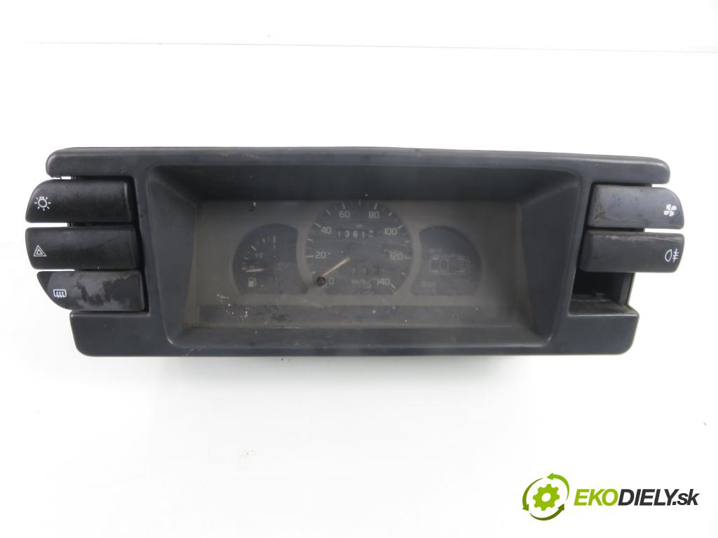 FIAT 126 (126_) FASTBACK 1994 18,00 650 652,00 prístrojovka na ODKAZ