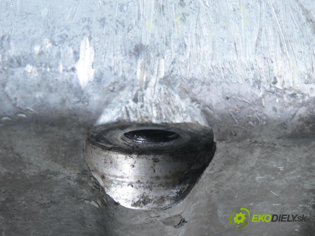 SKODA OCTAVIA I Combi (1U5) KOMBI 2003 66,00 1.9 TDI 90 - ALH 1896,00 Vaňa olejová  (Olejová vaňa)